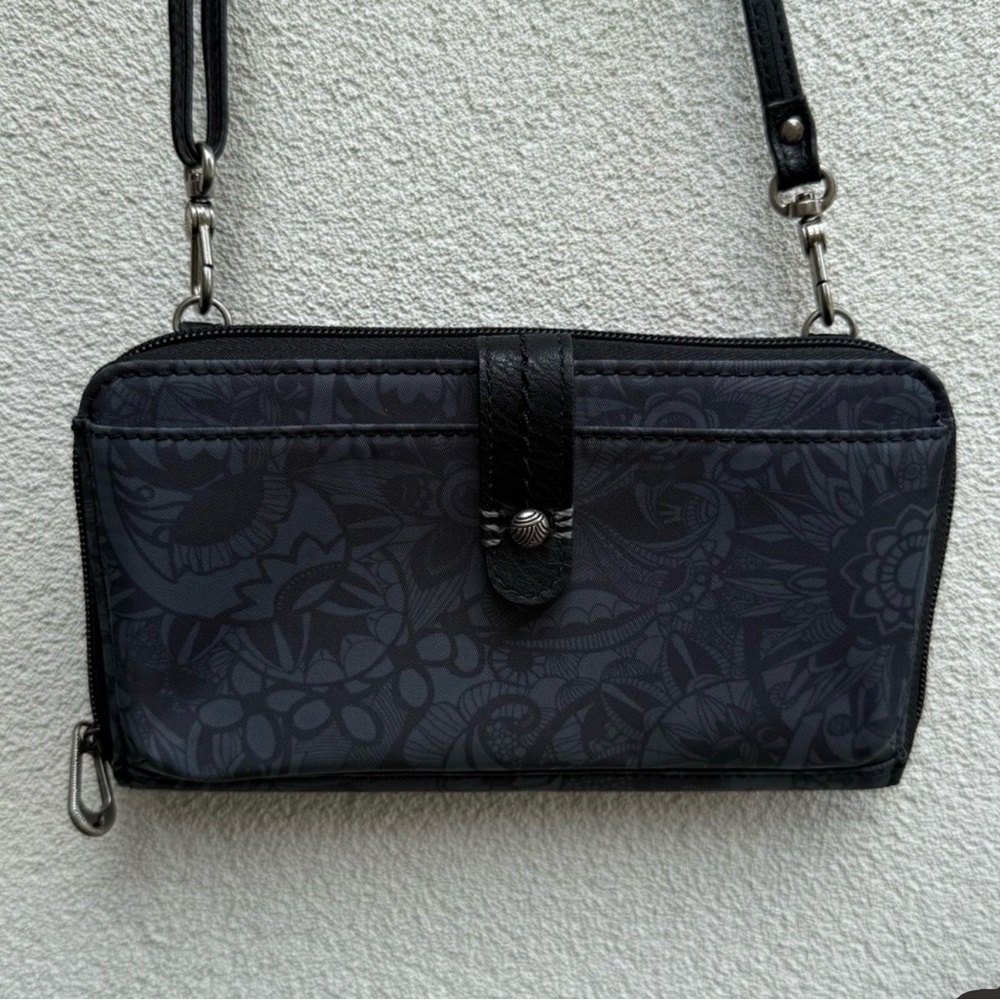 Sakroots Eco-Twill Large Smartphone Crossbody Bag